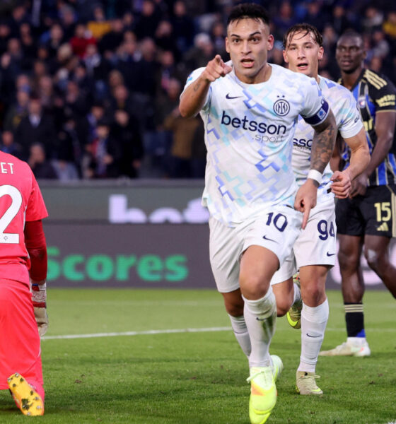 Serie A Roundup: Milan Goes Top As Napoli Draws Level And Inter Returns To Winning Ways