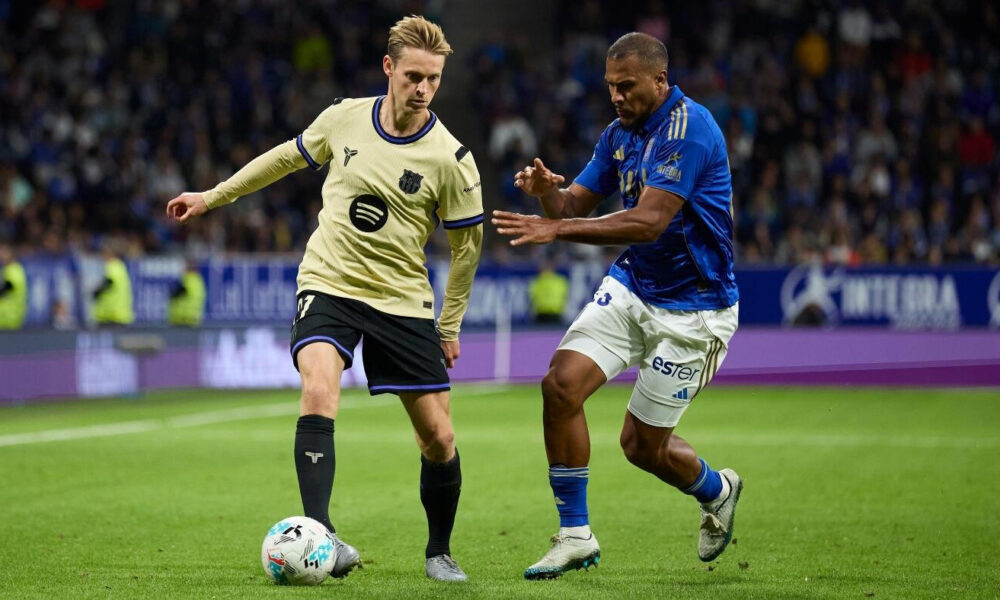 Frenkie de Jong of Barcelona against Real Oviedo in the Copa del Rey