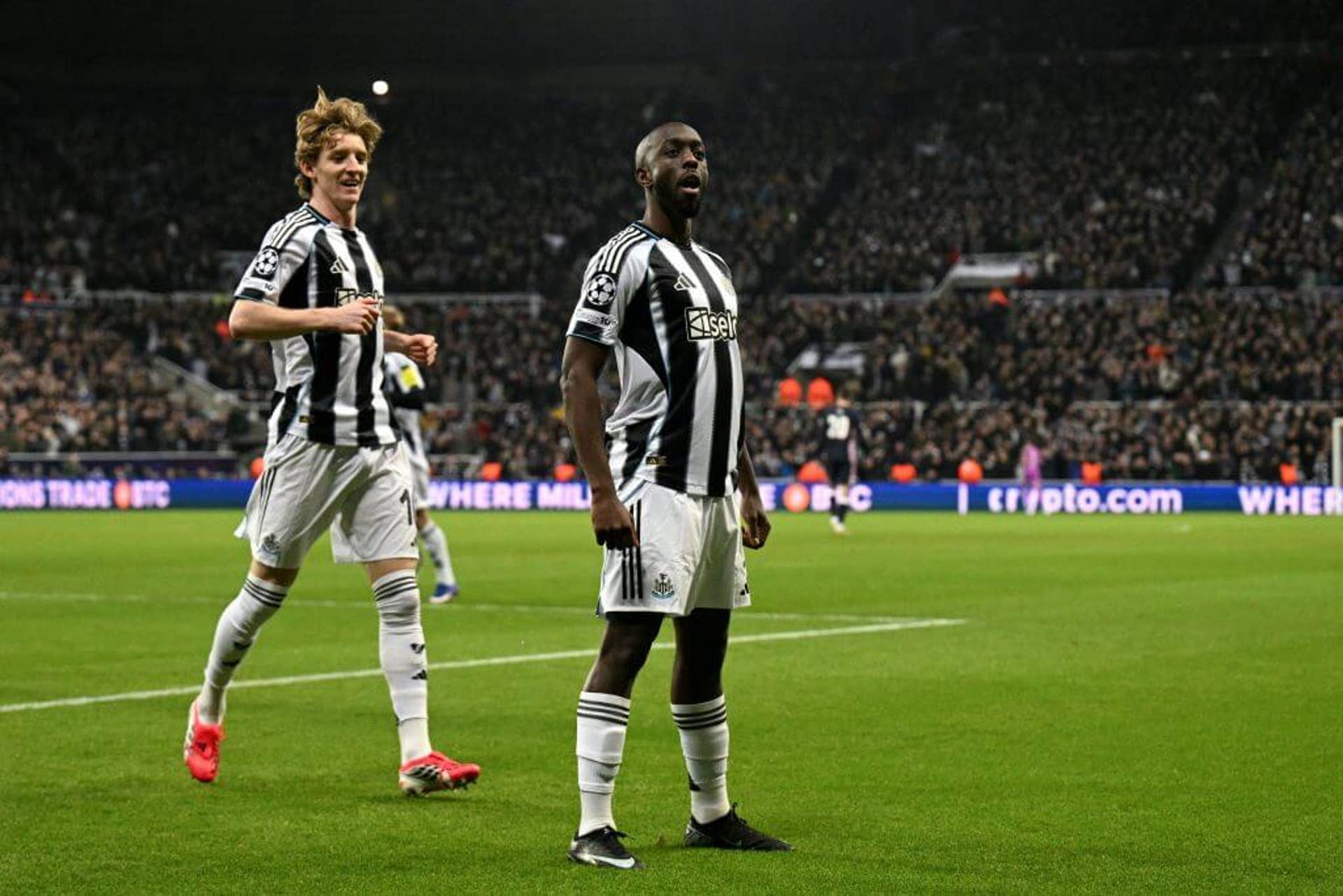 Champions League Roundup: Premier League Clubs Surge Ahead As League Phase Reaches Breaking Point