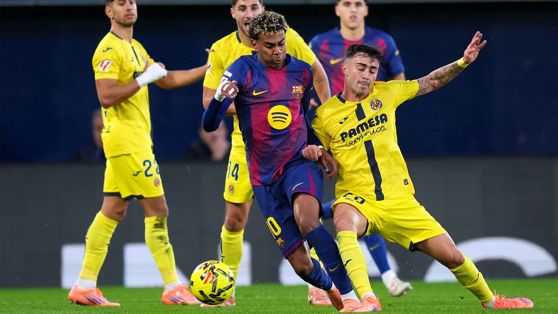 Barcelona vs Villarreal in La Liga