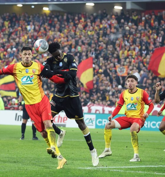 Lens against Monaco in Ligue 1