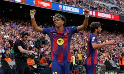 Lamine Yamal celebrates a goal for Barcelona against RCD Espanyol in the La Liga 2025/2026 season derby match. Image used for Sportxparte news.