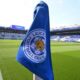 This image shows a corner flag featuring the logo of the Leicester City Football Club at their home stadium, the King Power Stadium. Image used for Sportxparte News