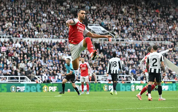 The celebration, which shows Merino jumping in the air, was described as him re-enacting his headed goal during the match. Arsenal went on to win the game 2-1 following a dramatic 96th-minute header by Gabriel Magalhães. Image used for Sportxparte news.