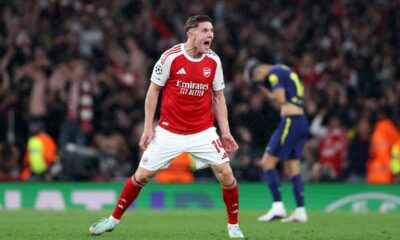 Viktor Gyökeres celebrates on the pitch after Arsenal defeats Atlético Madrid in the 2026 Champions League semi-final. Image used for Sportxparte news.