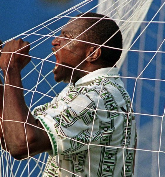 The late Nigerian football legend Rashidi Yekini, celebrating his iconic first-ever World Cup goal for Nigeria during the 1994 tournament in the USA. Image used for Sportxparte news.