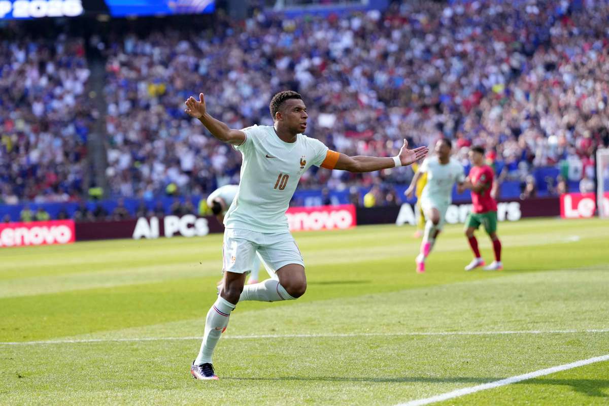 Kylian Mbappé is celebrating a goal for France against Morocco during the FIFA World Cup 2026 quarterfinal match. Image used for Sportxparte news.