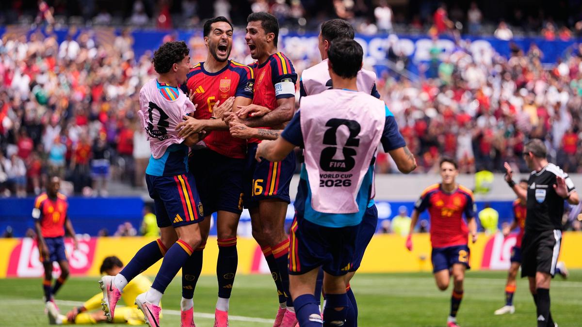 The Spanish national football team is celebrating a goal during their 2-1 victory over Belgium in the 2026 FIFA World Cup quarter-finals. Image used for Sportxparte news.