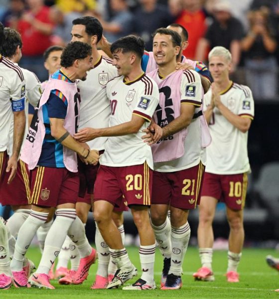 Spain national football team celebrating their 2-0 victory over France in the semi-finals of the 2026 FIFA World Cup. The match took place on July 14, 2026, at Dallas Stadium (AT&T Stadium) in Arlington, Texas. Image used for Sportxparte news.