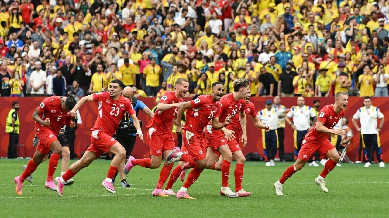 The Switzerland national football team is celebrating its victory over Colombia in the Round of 16 at the 2026 FIFA World Cup. Image used for Sportxparte news.
