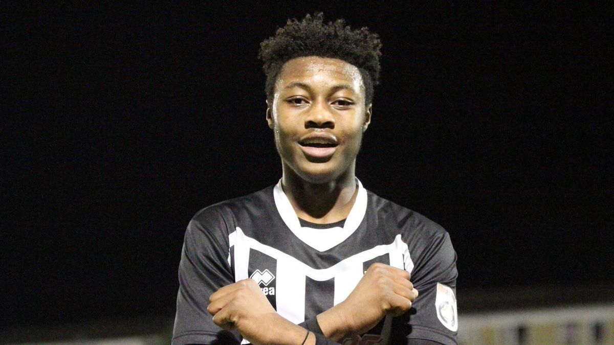 This early photo shows professional footballer Antoine Semenyo during his time playing non-league football for Bath City FC around 2018. Image used for Sportxparte news.